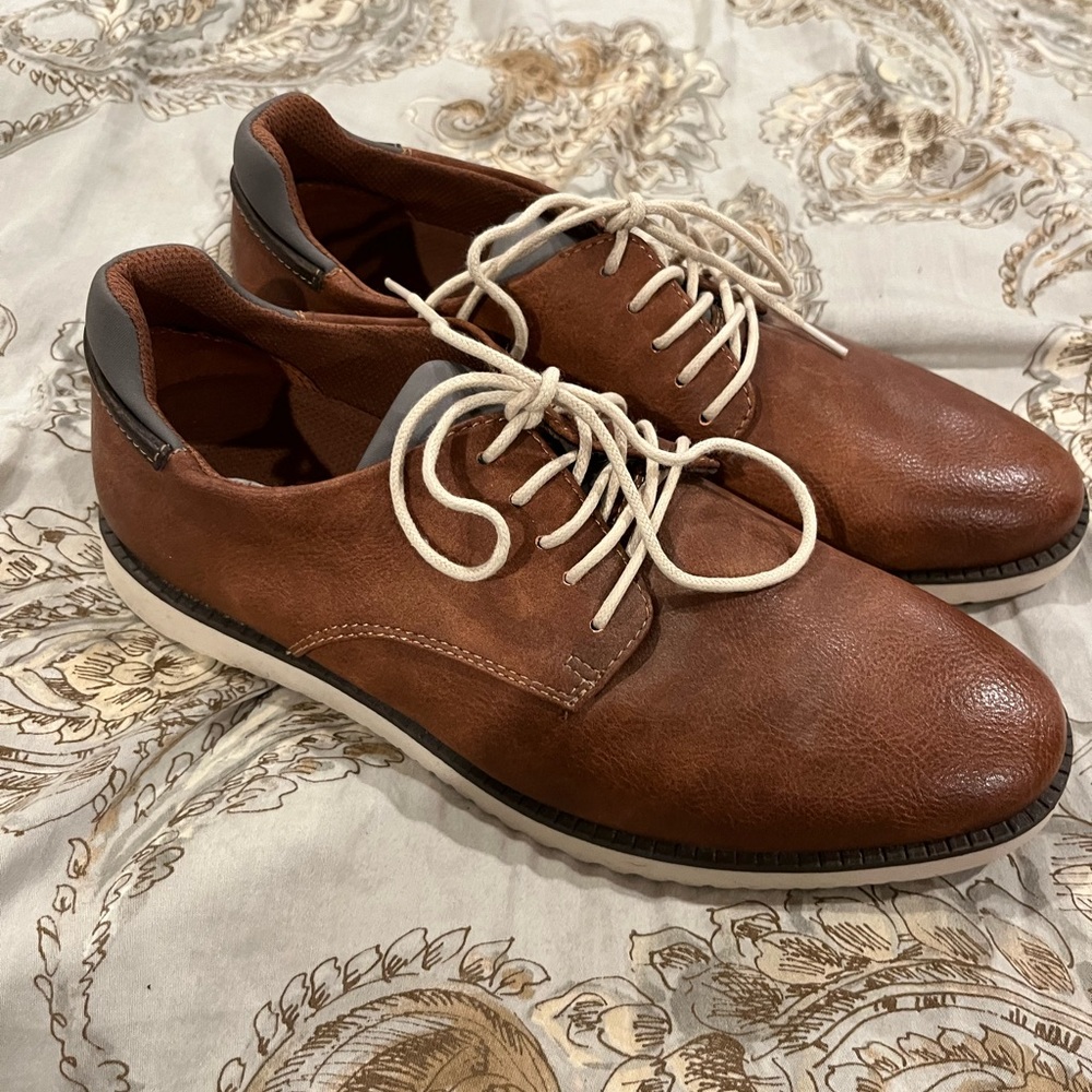 good used condition Dr scholls mens shoes size 8